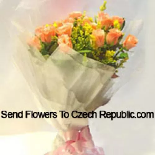 Bouquet de 11 roses oranges avec garniture saisonnière